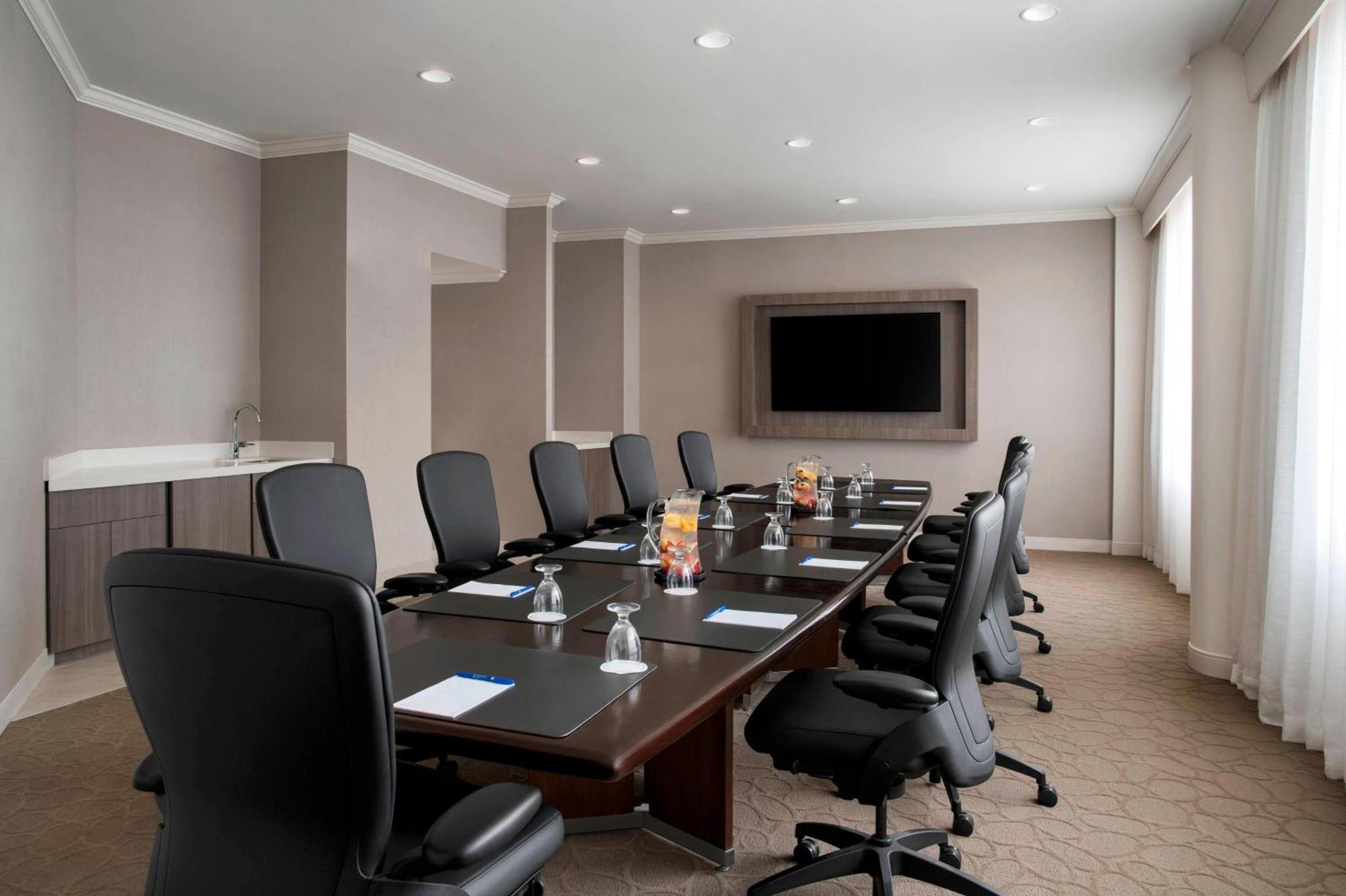 Delta Hotels By Marriott Richmond Downtown Εξωτερικό φωτογραφία